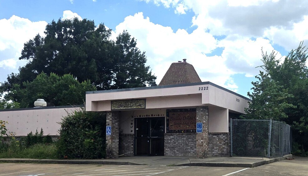 Primary Photo Of 2222 Belt Line Rd, Garland Religious Facility For Sale