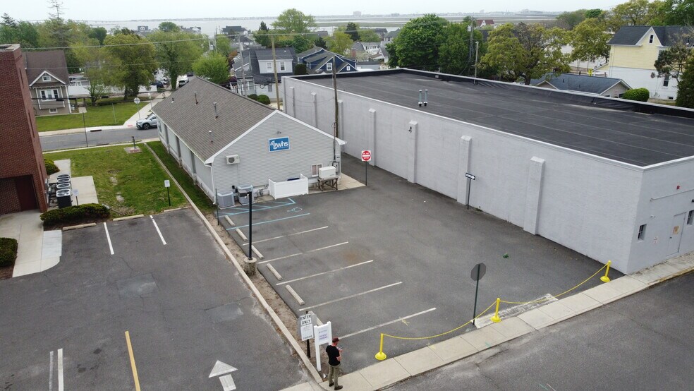 More Photos Of 717 Shore Rd, Somers Point Office For Sale