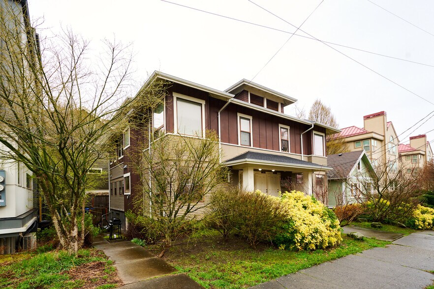 Primary Photo Of 554 Prospect St, Seattle Multifamily For Sale