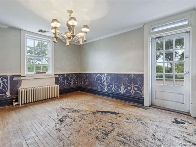 More Photos Of 69 Rue Laurier, Gatineau Restaurant For Lease