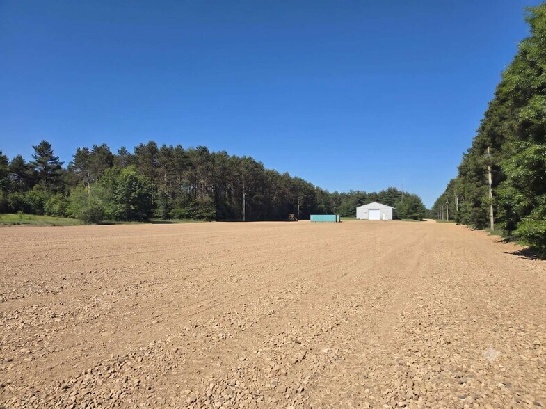 More Photos Of N12757 Rindahl Valley Rd, Osseo Warehouse For Lease