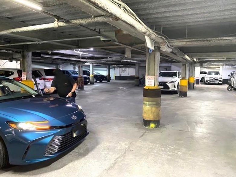More Photos Of 132-03 Sanford Ave, Flushing Parking Garage For Sale