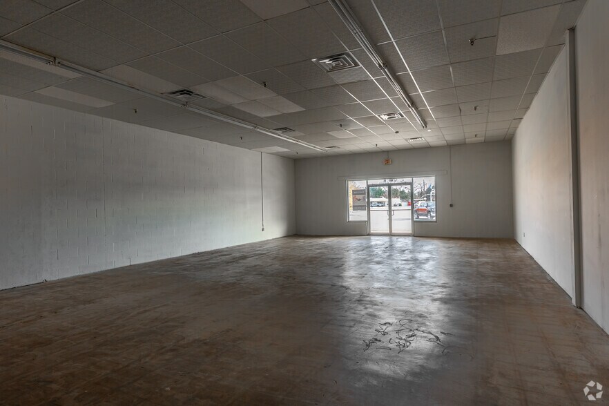 More Photos Of 125 Hall Rd, Seagoville Unknown For Lease