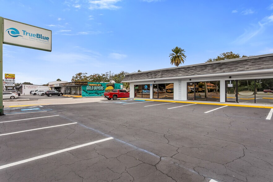 More Photos Of 4239-4247 W Kennedy Blvd, Tampa Storefront For Lease