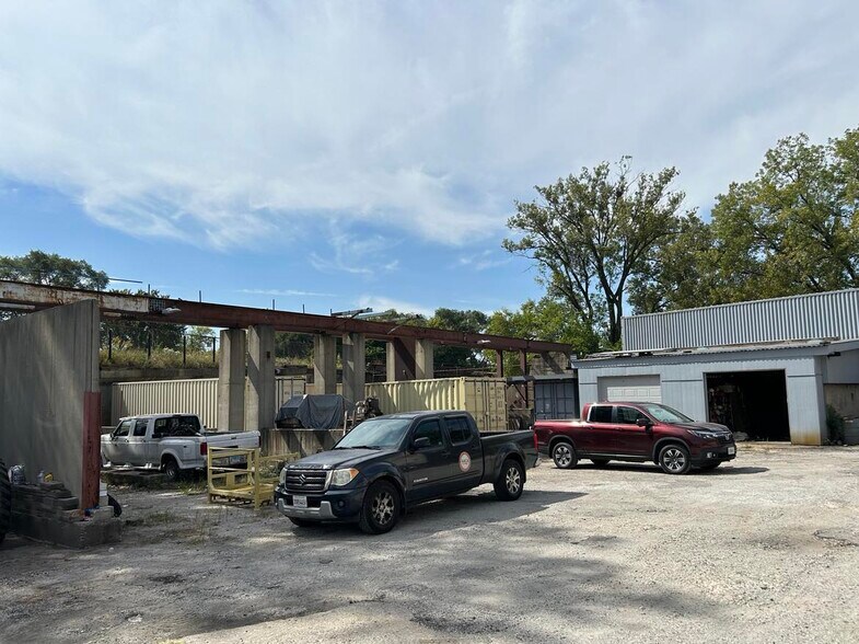 More Photos Of 7435 S Union Ave, Chicago Industrial For Sale
