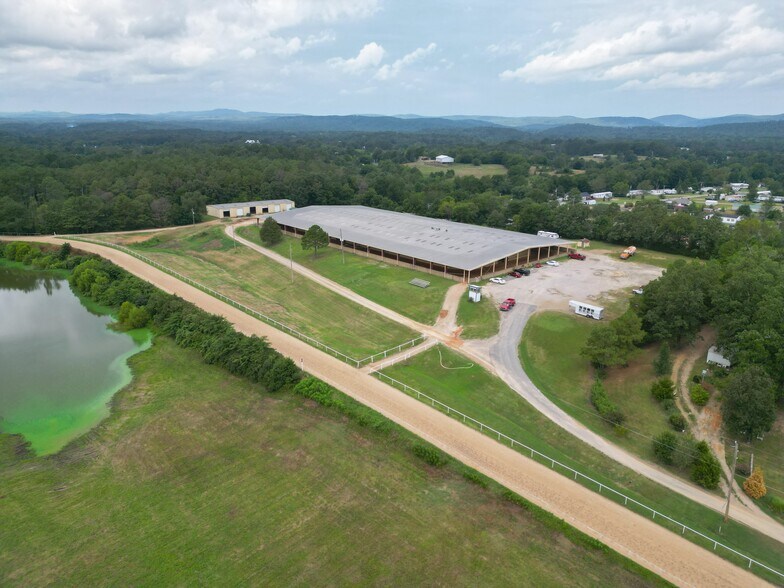 More Photos Of 188 Lemay Pl, Hot Springs National Park Horse Stables For Sale
