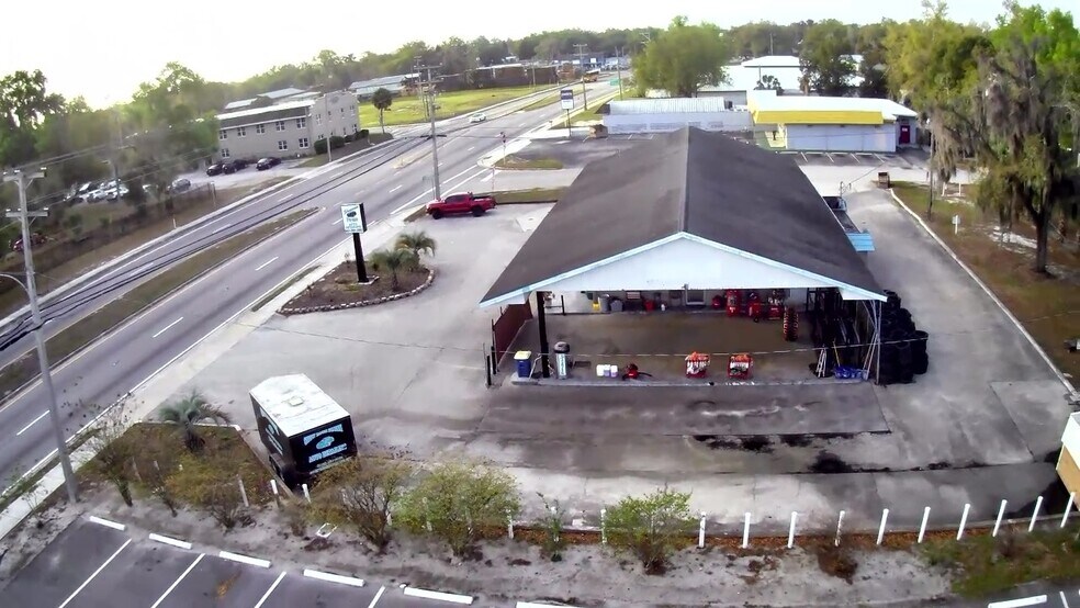 More Photos Of 1095 US Highway 17 S, Bartow Auto Repair For Sale