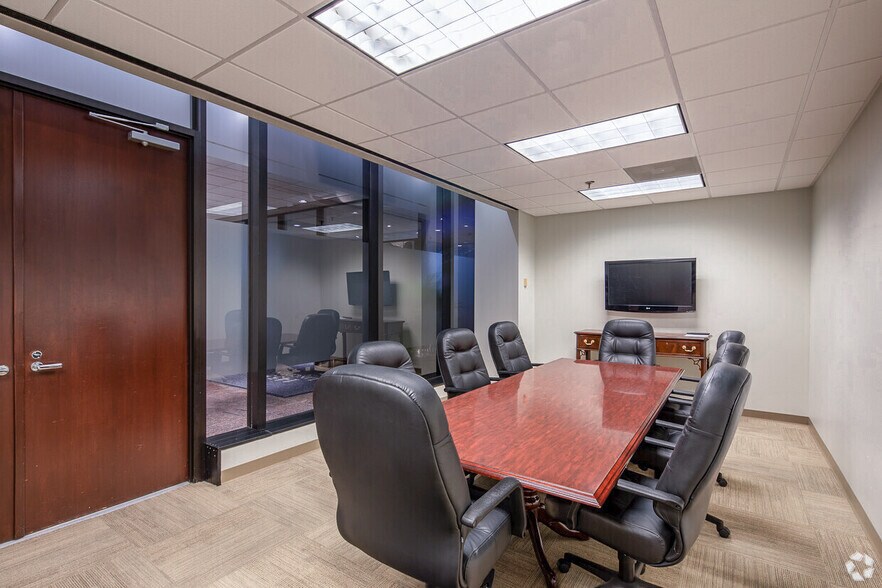 More Photos Of 1455 Lincoln Pkwy E, Atlanta Office For Sale
