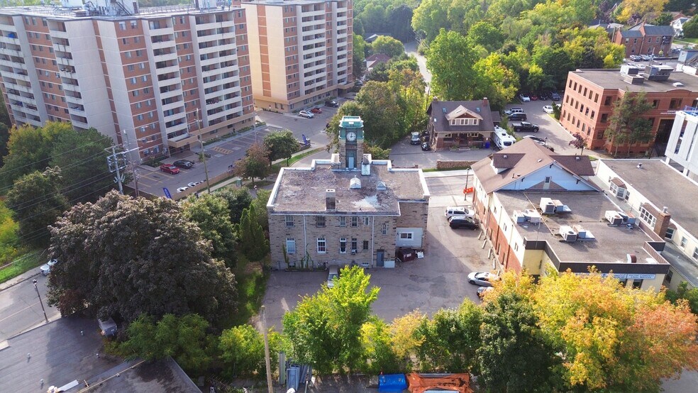 More Photos Of 70 Mill St, Halton Hills Apartments For Sale