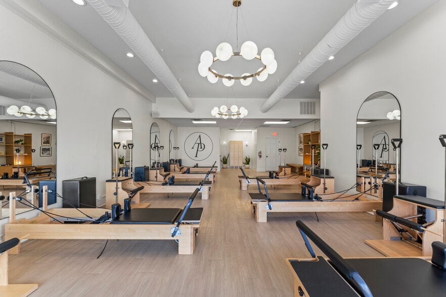 More Photos Of 108 N Arendell Ave, Zebulon Office For Sale