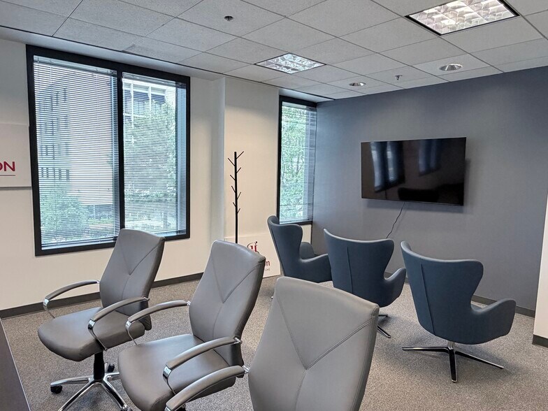 More Photos Of 1420 Peachtree St NE, Atlanta Office For Lease