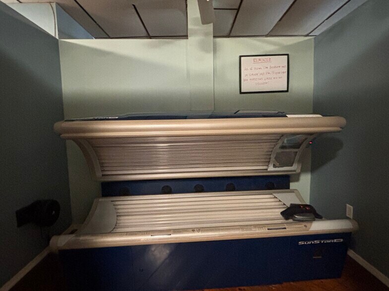 More Photos Of 206 W Main St, Mc Arthur Flex For Sale