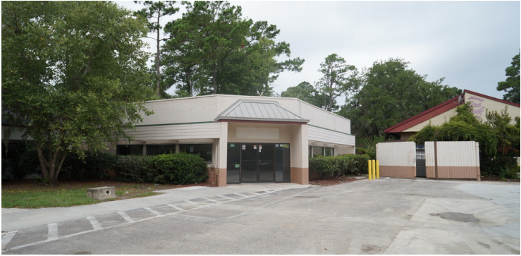 Primary Photo Of 3 Regency Pkwy, Hilton Head Island Convenience Store For Sale