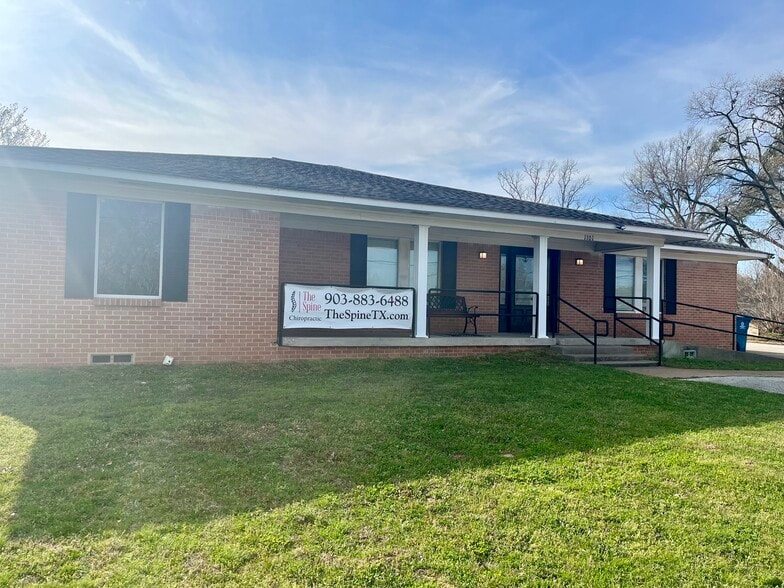 More Photos Of 1101 S Main St, Lindale Medical For Sale