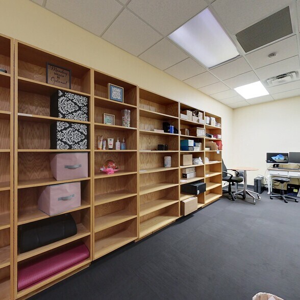 More Photos Of 2432 N Triphammer Rd, Ithaca Medical For Sale