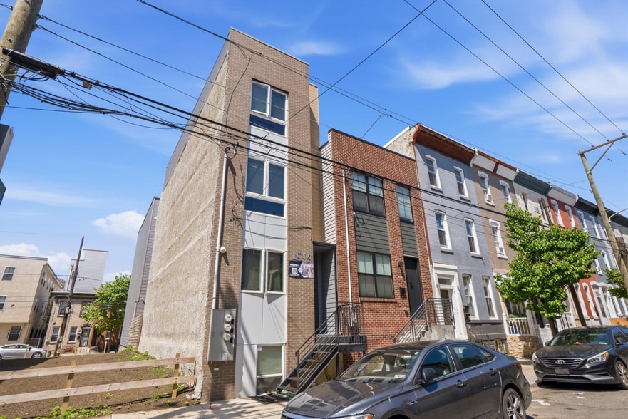 More Photos Of 2010 N 8th St, Philadelphia Apartments For Sale