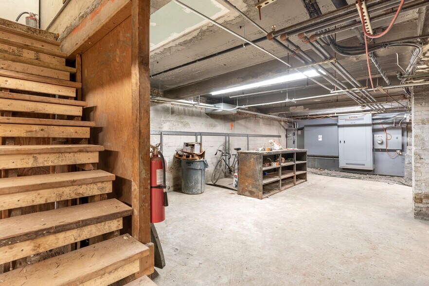 More Photos Of 454-464 Hanover St, Boston Apartments For Sale