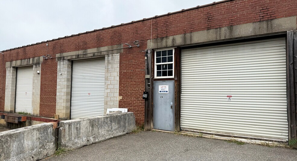 More Photos Of 711 Hospital St, Richmond Warehouse For Lease
