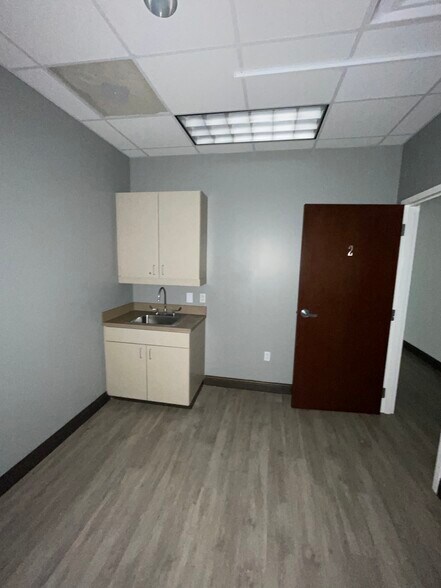 More Photos Of 8000 Liberty Pky, Vestavia Hills Unknown For Lease