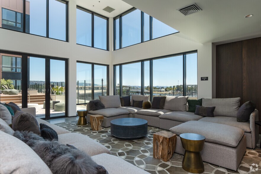 More Photos Of 219 9th Ave, Oakland Apartments For Lease