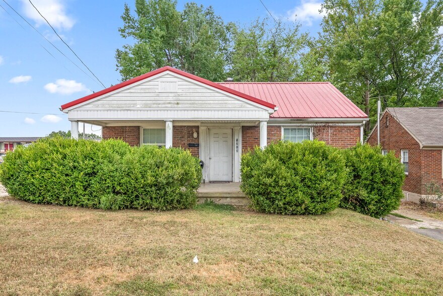 More Photos Of 1213 E Wood St, Paris Apartments For Sale