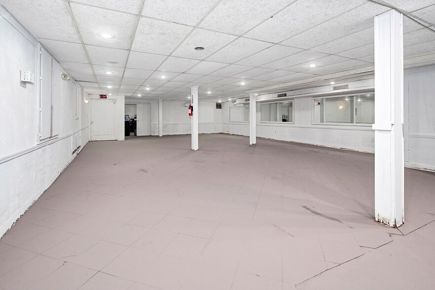 More Photos Of 3243 Ampere Ave, Bronx Lodge Meeting Hall For Sale