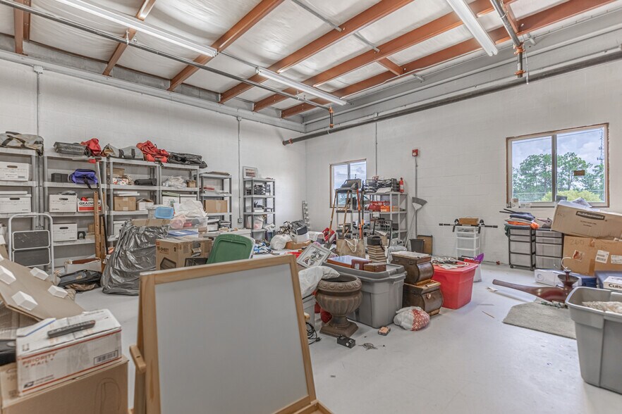 More Photos Of 10951 Harmony Park Dr, Bonita Springs Warehouse For Lease