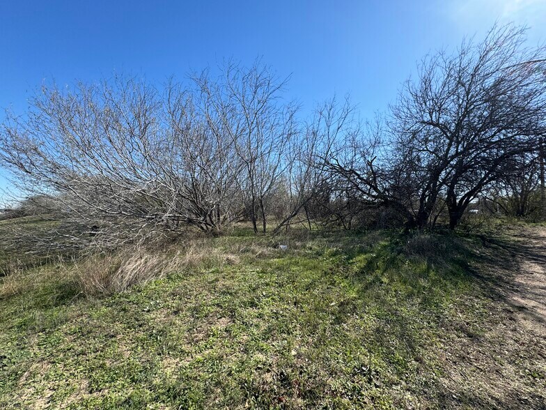 More Photos Of 0 Old Castroville Rd. Rd, San Antonio Land For Sale