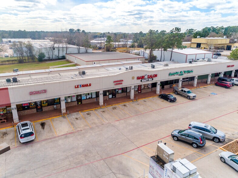 More Photos Of 32015 Hwy 249, Pinehurst Storefront For Lease
