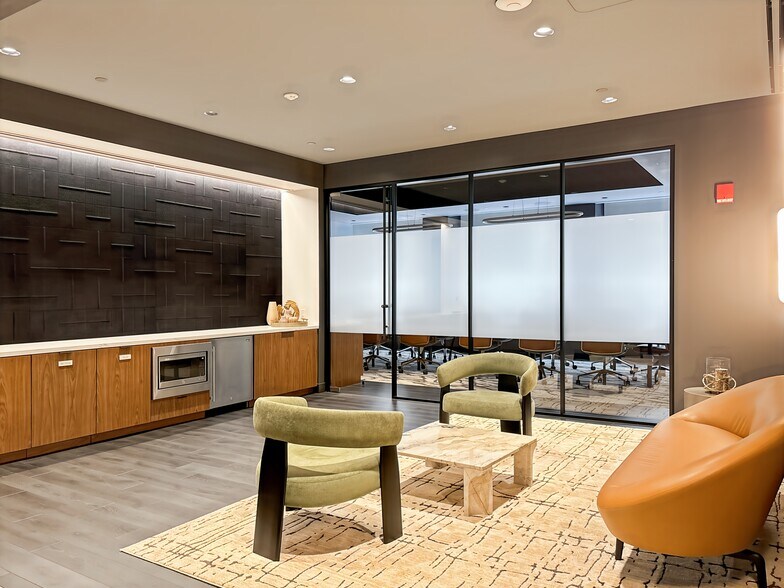 More Photos Of 101 Arch St, Boston Coworking Space