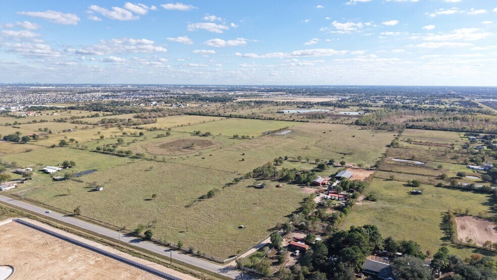 More Photos Of 00 Beckendorff Rd, Katy Land For Sale