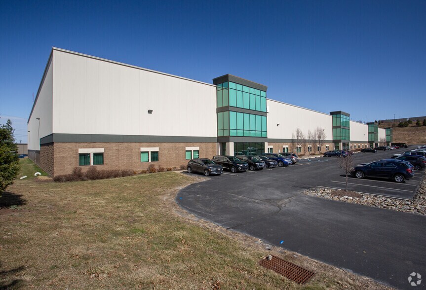 Primary Photo Of 124 Centerpoint Blvd, Jenkins Warehouse For Lease
