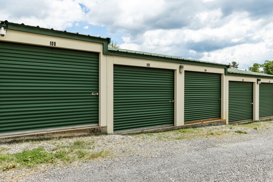 More Photos Of 1614 N Valley Pike, Rockingham Self Storage For Sale