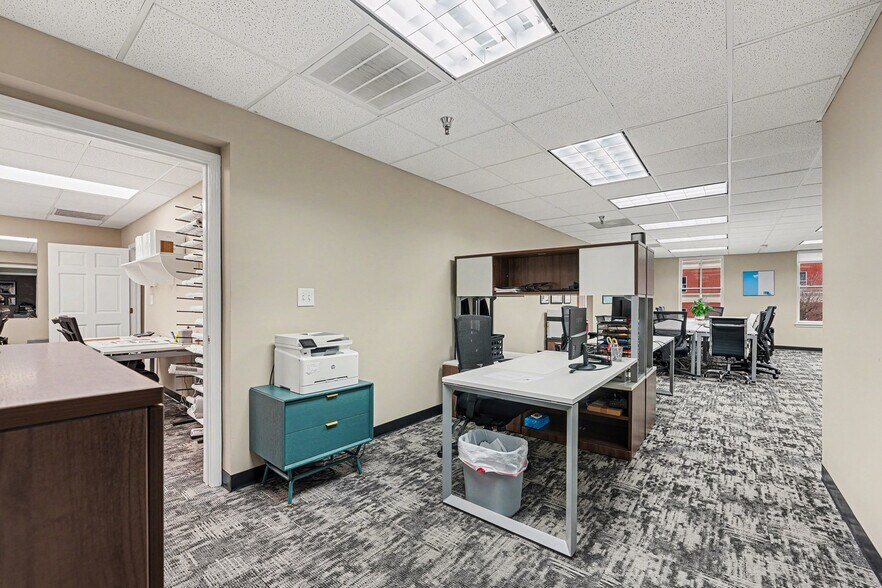 More Photos Of 19701 Bethel Church Rd, Cornelius Office For Sale