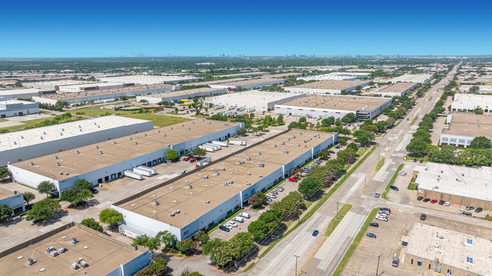 More Photos Of 3650 W Miller Rd, Garland Unknown For Lease