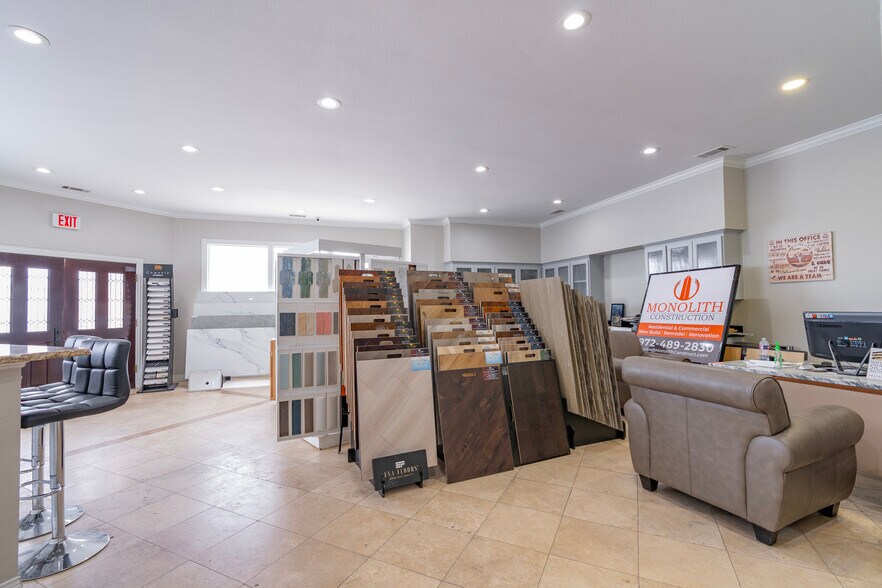 More Photos Of 10582 Spangler Rd, Dallas Manufacturing For Sale