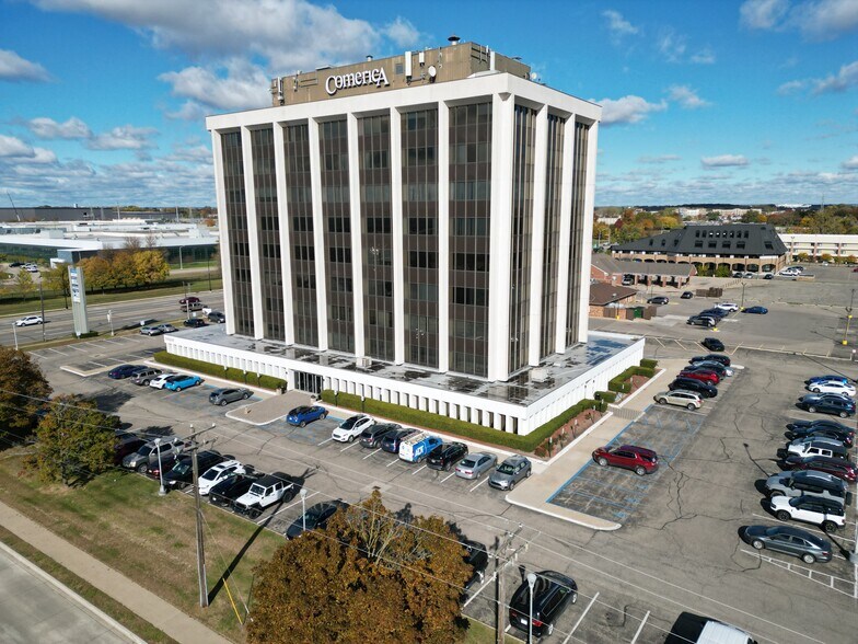More Photos Of 30500 Van Dyke Ave, Warren Office For Lease