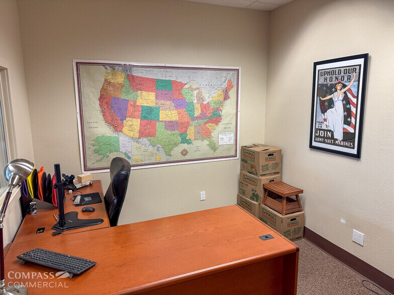 More Photos Of 497 SW Century Dr, Bend Office For Lease