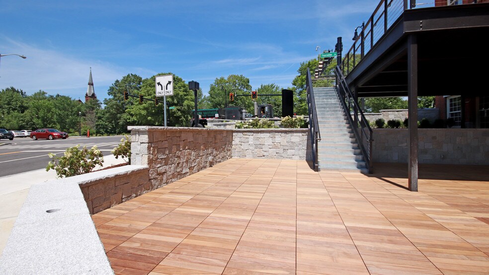 More Photos Of 165 Thorndike St, Lowell Apartments For Sale