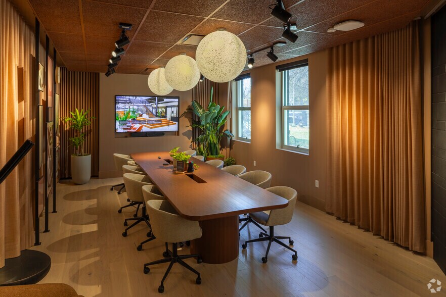 More Photos Of 301 Remington St, Fort Collins Coworking Space