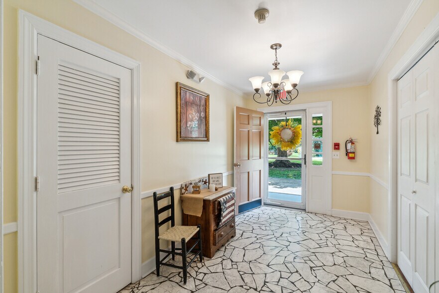 More Photos Of 639 N Broadway, Portland Assisted Living For Sale