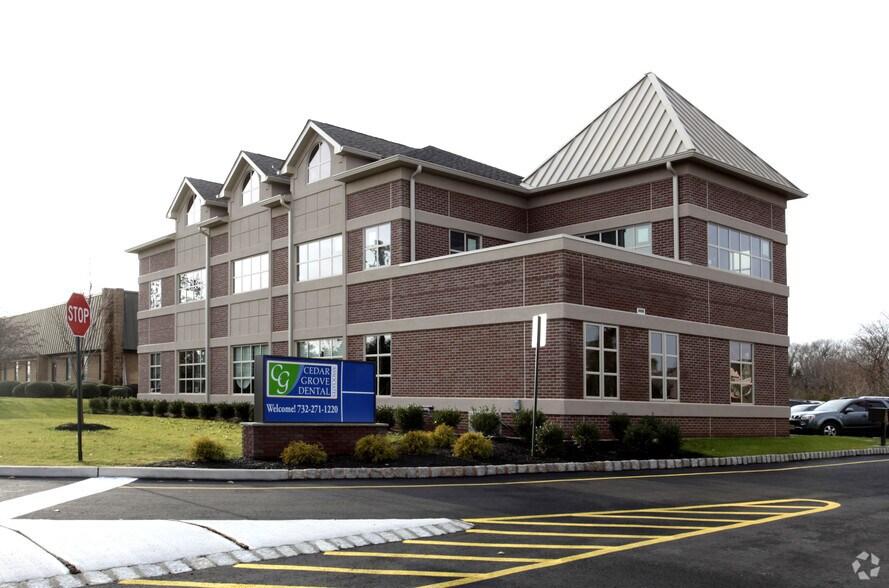 More Photos Of 97 Cedar Grove Ln, Somerset Office For Lease