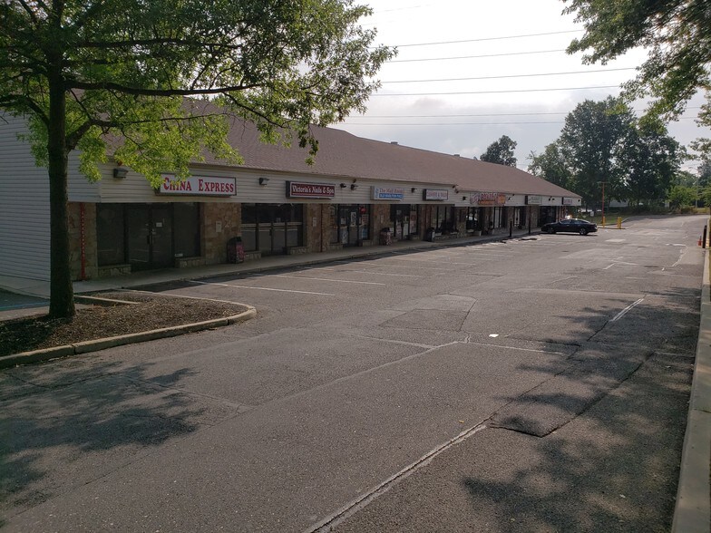 More Photos Of 575 Old Marlton Pike W, Marlton General Retail For Lease
