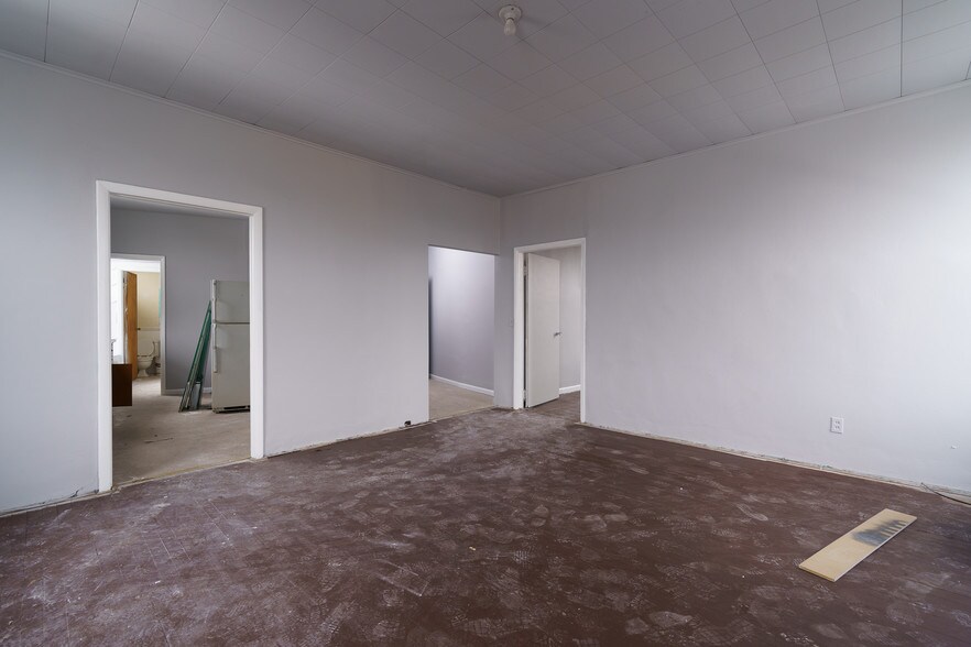 More Photos Of 271-277 State St, Schenectady Apartments For Sale