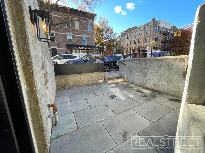 More Photos Of 1625 Union St, Brooklyn Medical For Lease