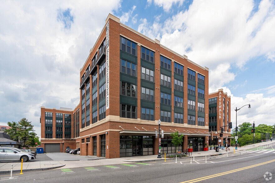 More Photos Of 625 Monroe St NE, Washington Apartments For Lease