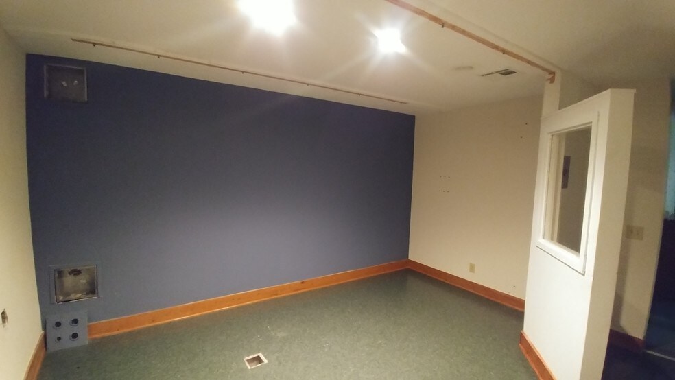 More Photos Of 556 Memorial Drive Ext, Greer Medical For Lease