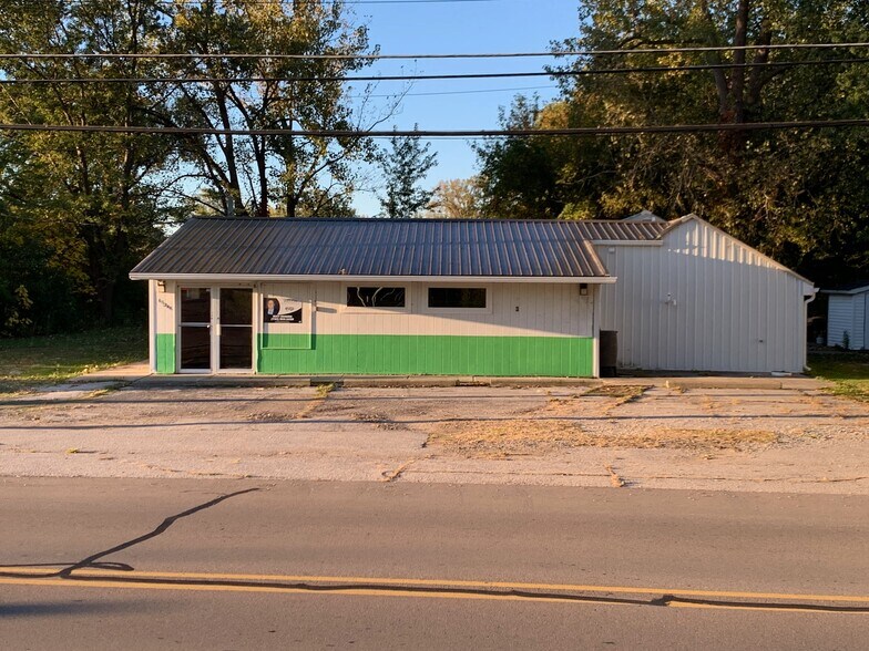 More Photos Of 14011 Laplaisance Rd, Monroe Freestanding For Sale