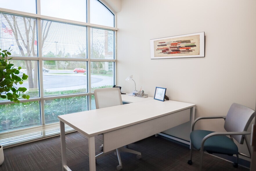 More Photos Of 3980 Premier Dr, High Point Coworking Space