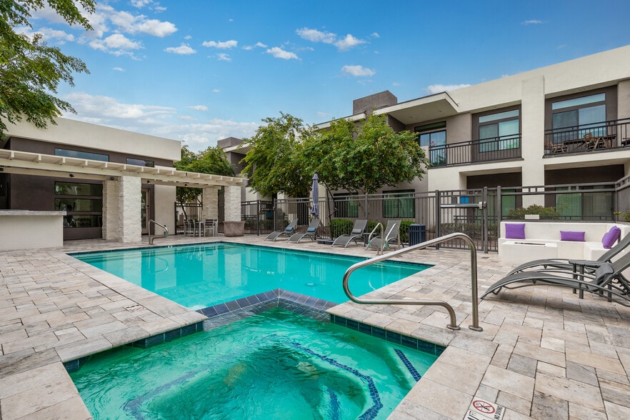 More Photos Of 2015 N 50th St, Phoenix Apartments For Sale